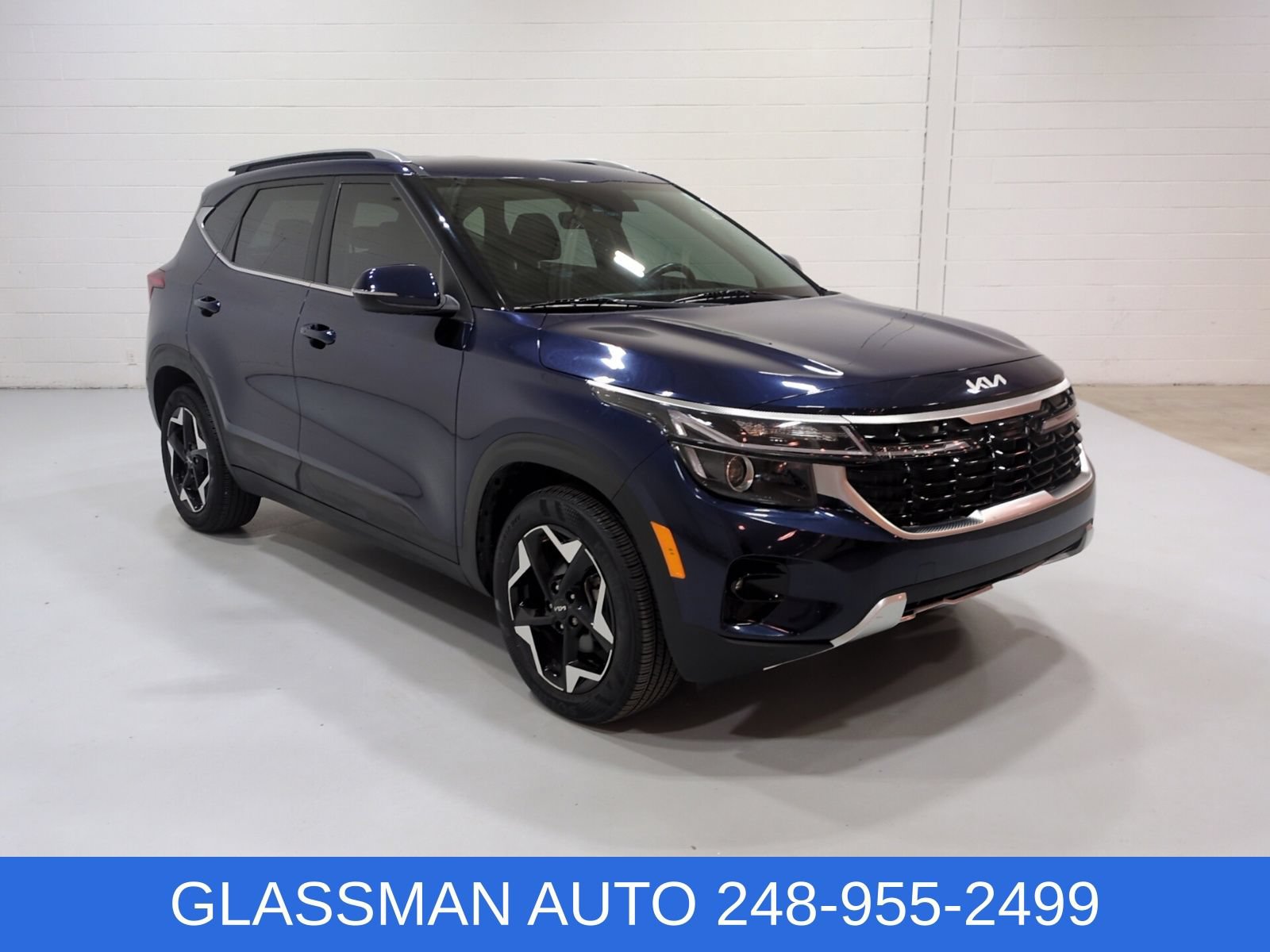 Certified 2024 Kia Seltos EX FWD image 1