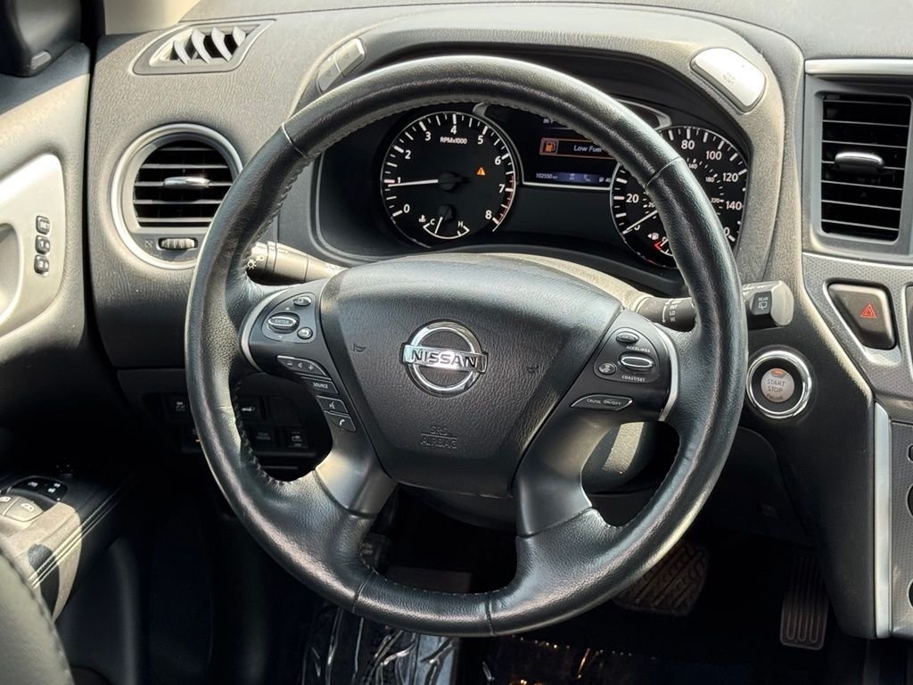 Used 2019 Nissan Pathfinder SL FWD image 30