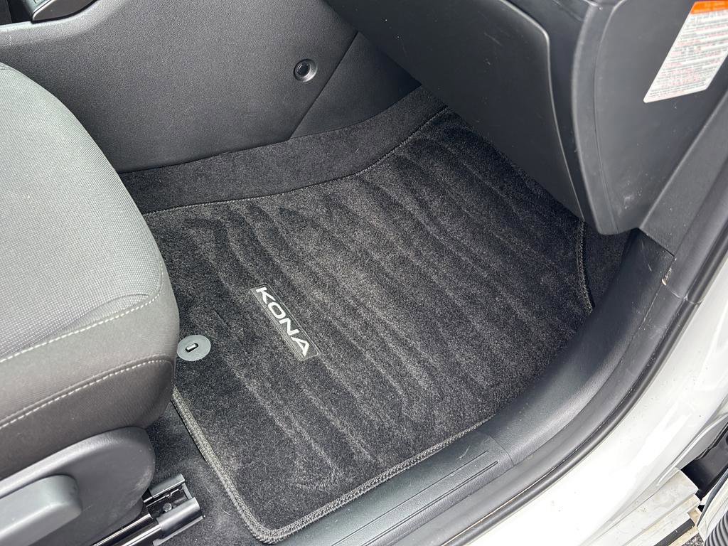 Certified 2024 Hyundai Kona SEL FWD image 35