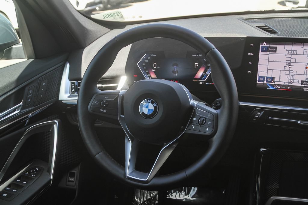 Used 2023 BMW X1 xDrive28i w/ Convenience Package AWD/4WD image 11