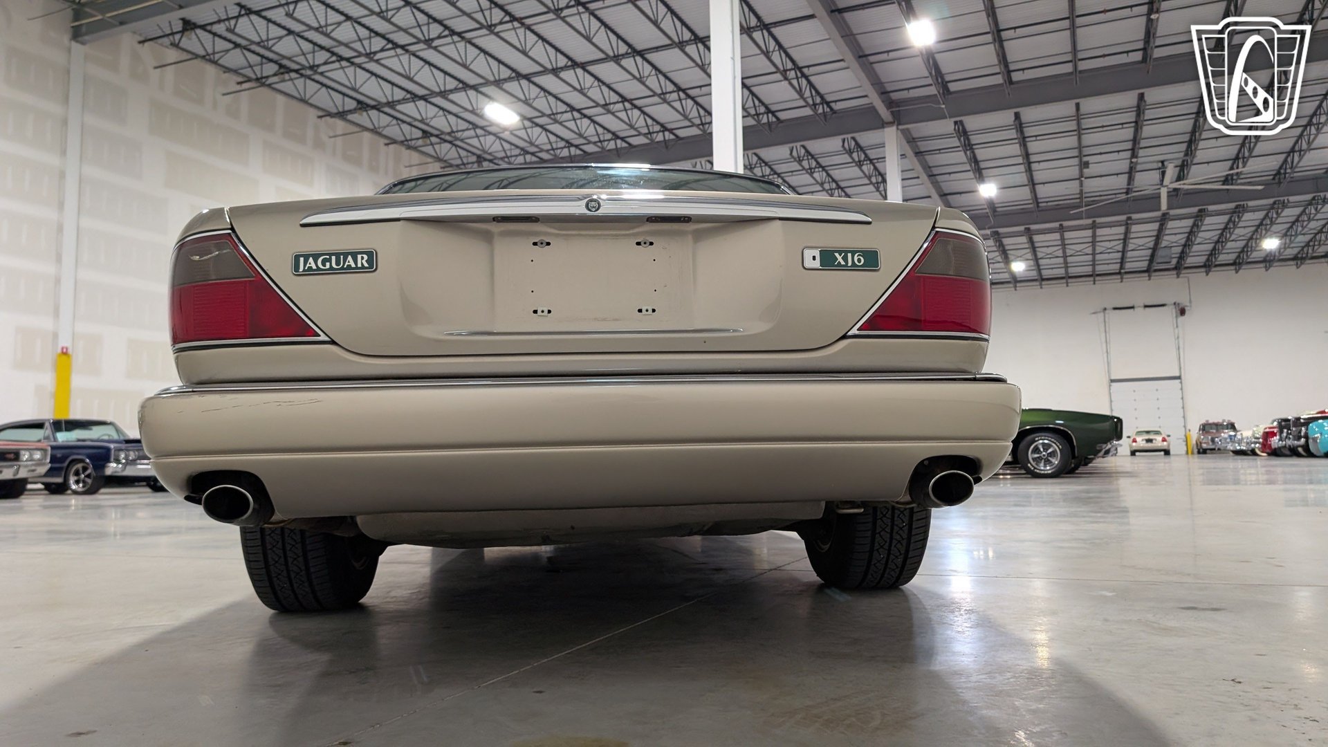 Used 1996 Jaguar XJ6 RWD image 12