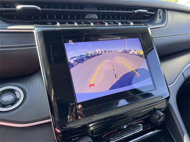 Certified 2023 Jeep Grand Cherokee L Laredo image 2