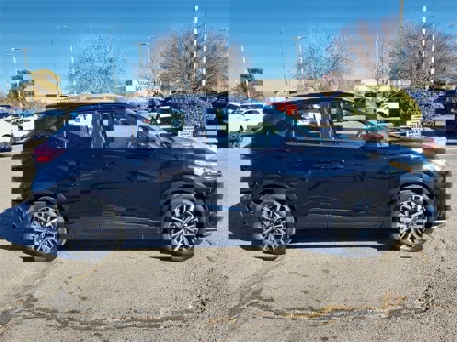 Certified 2024 Nissan Kicks SV image 3