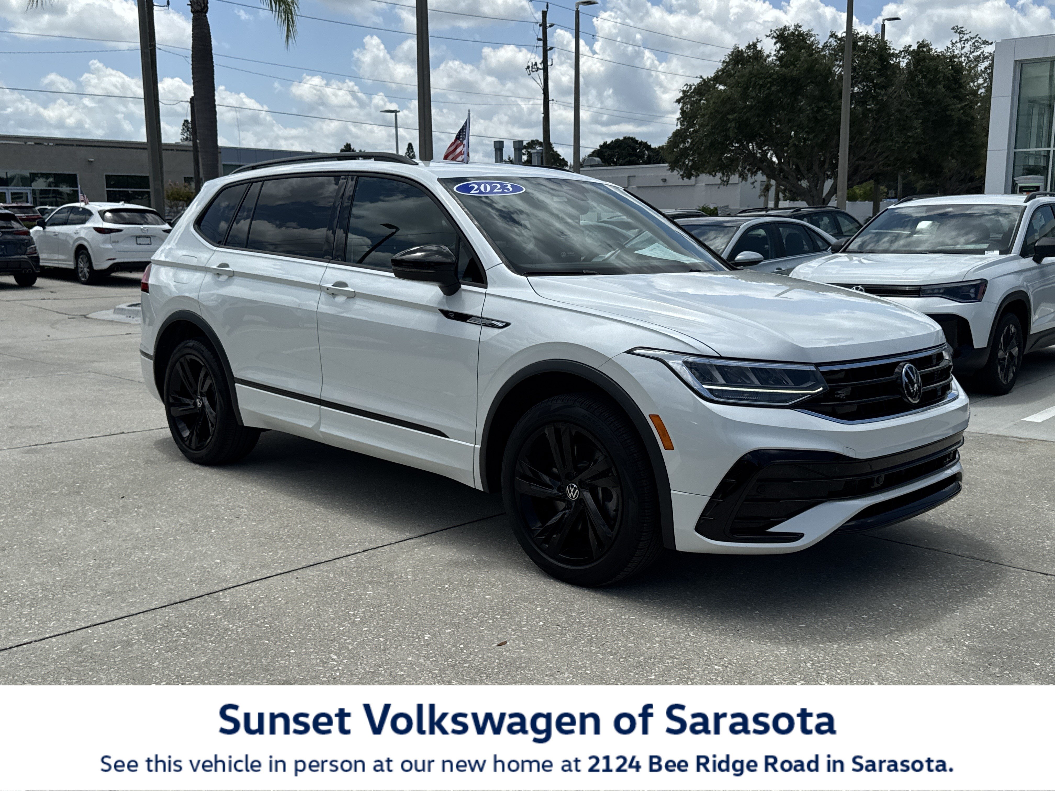 Certified 2023 Volkswagen Tiguan SE R-Line