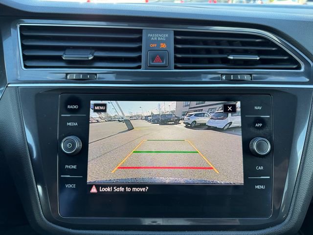 Used 2020 Volkswagen Tiguan SEL Premium R-Line image 22