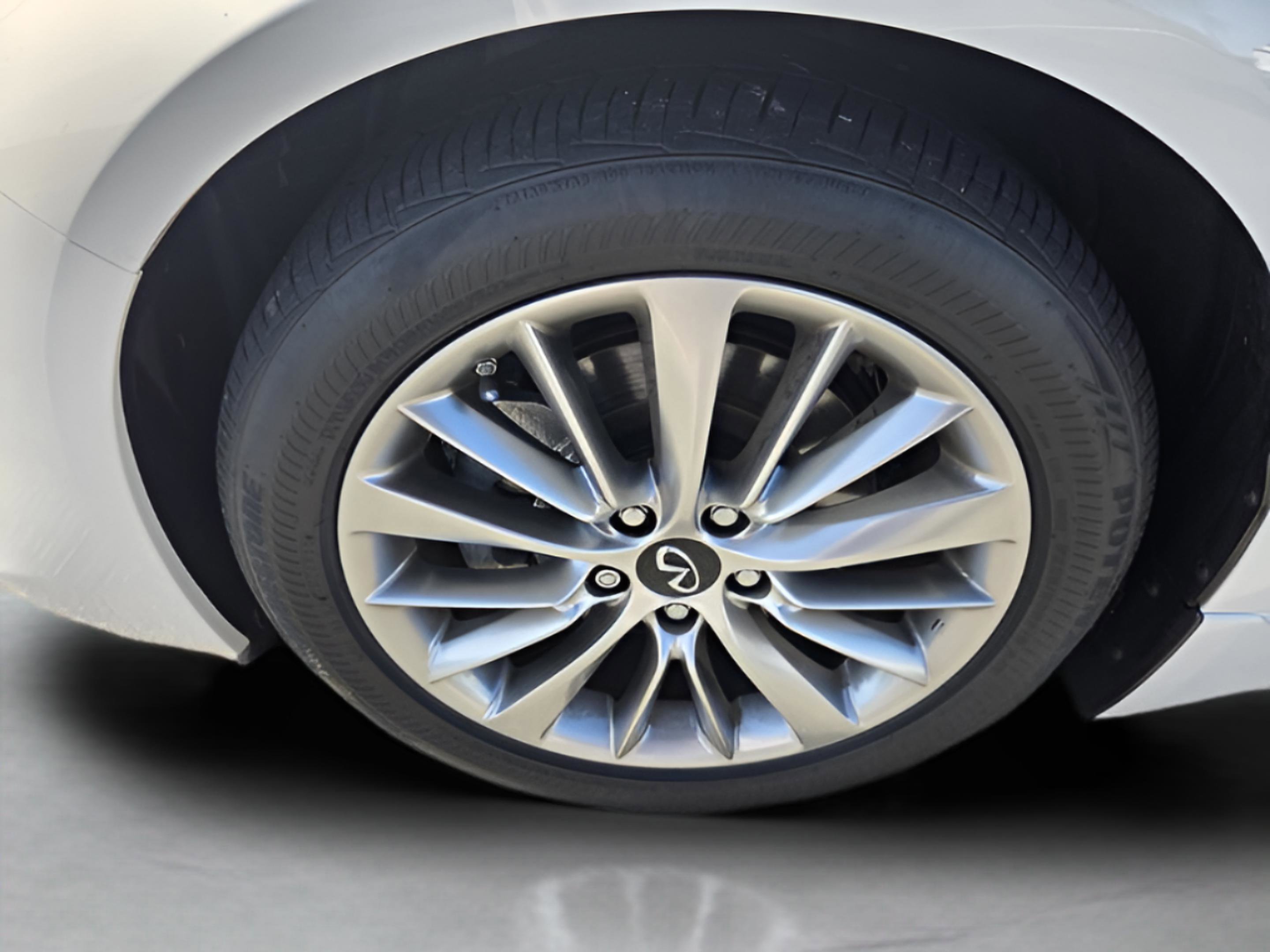 Used 2023 INFINITI Q50 Luxe AWD/4WD image 36