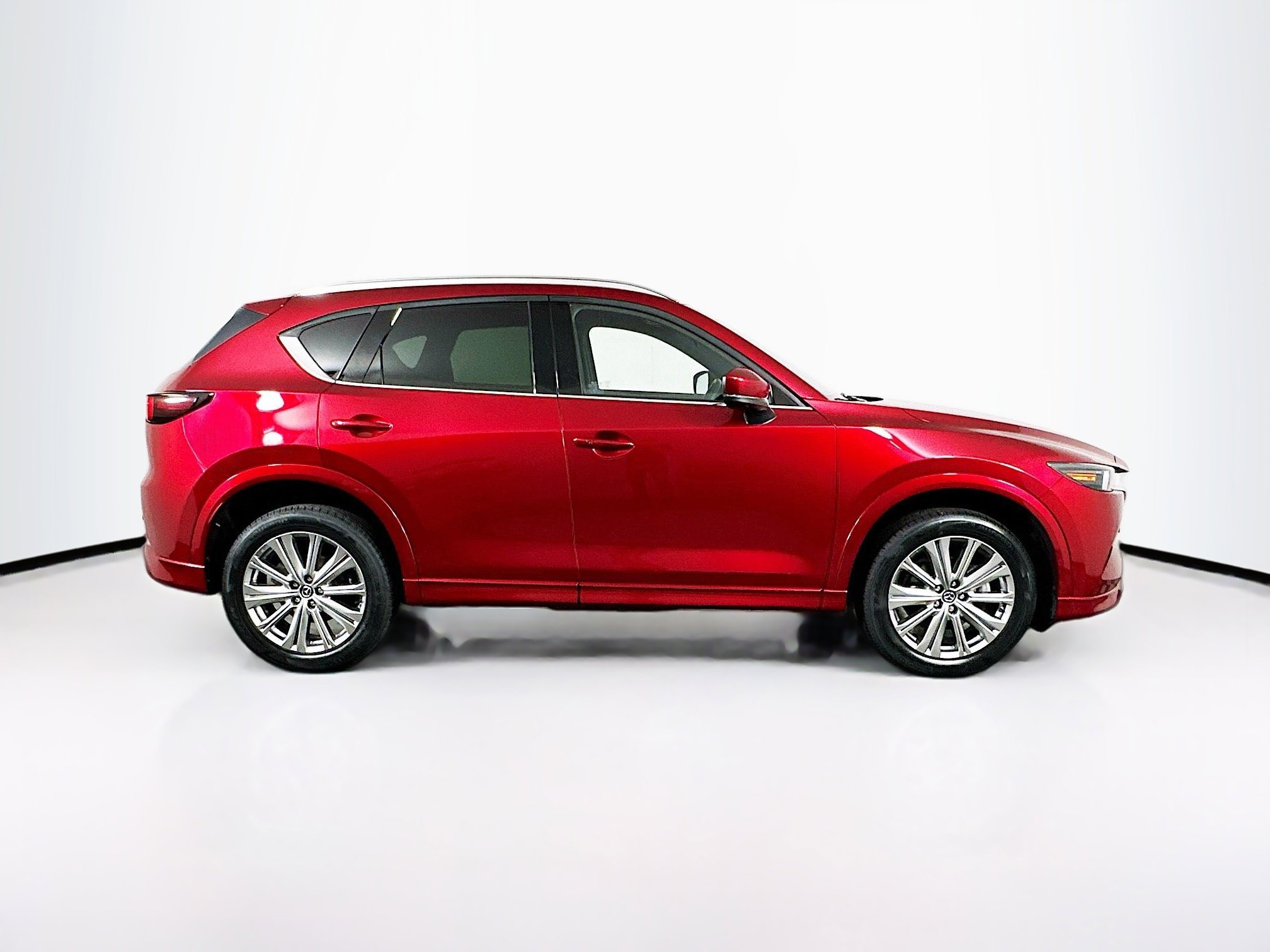 Used 2023 MAZDA CX-5 Signature image 10