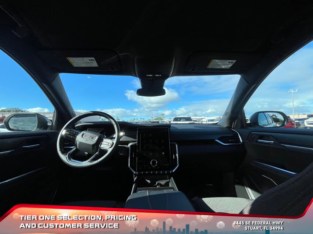 Certified 2025 GMC Acadia Elevation image 14