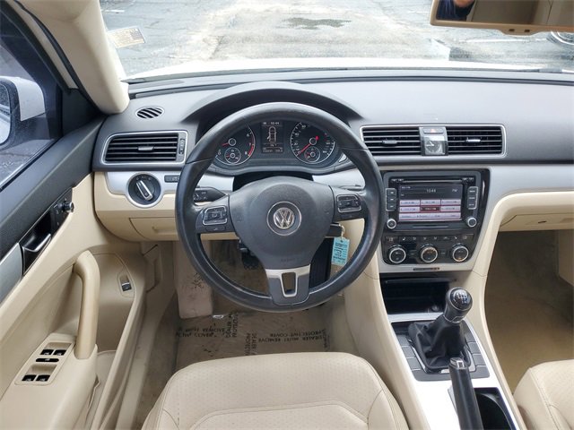 Used 2012 Volkswagen Passat 2.5 SE image 22