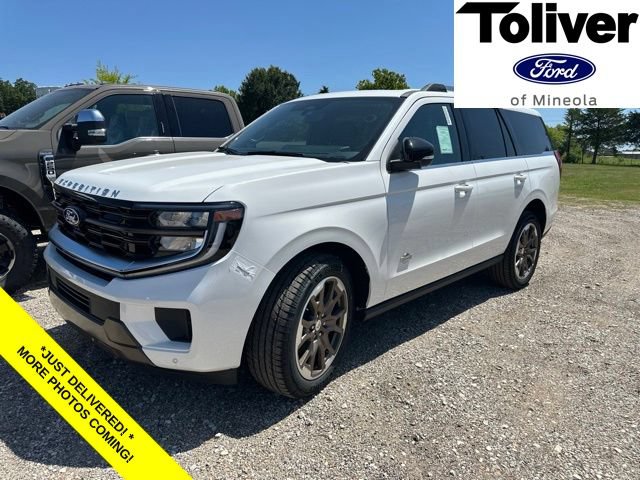New 2027 Ford Expedition King Ranch AWD/4WD image 1