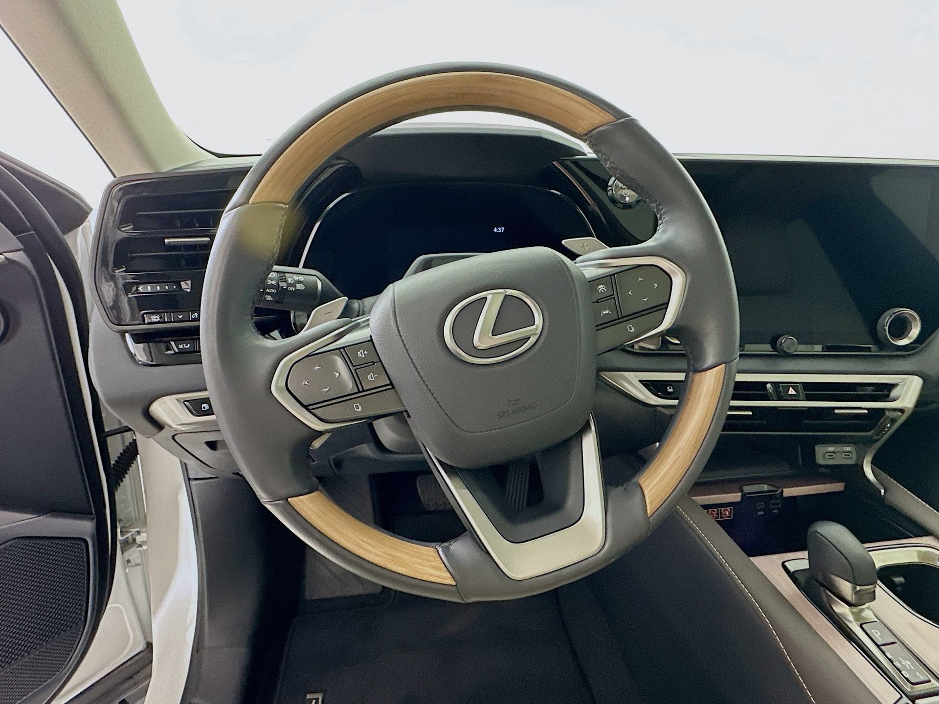 Used 2024 Lexus RX 350 w/ Convenience Package AWD/4WD image 12