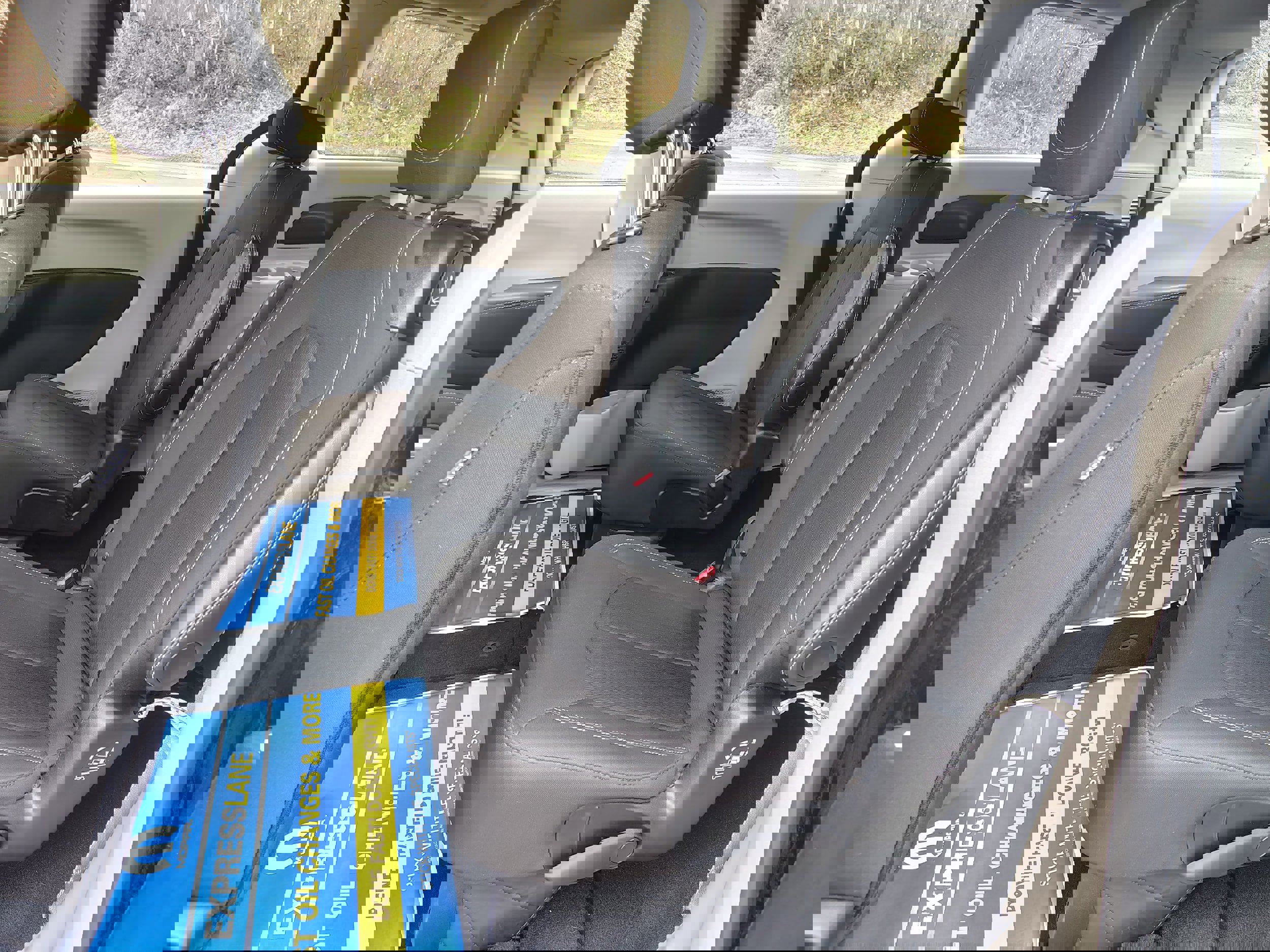 Used 2024 Chrysler Voyager LX image 34