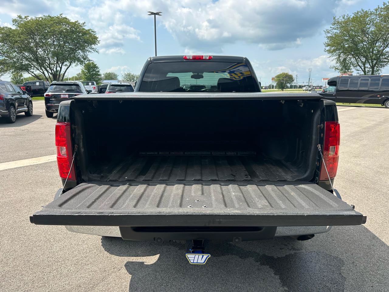 Used 2008 Chevrolet Silverado 2500 LTZ w/ Safety Package AWD/4WD image 16