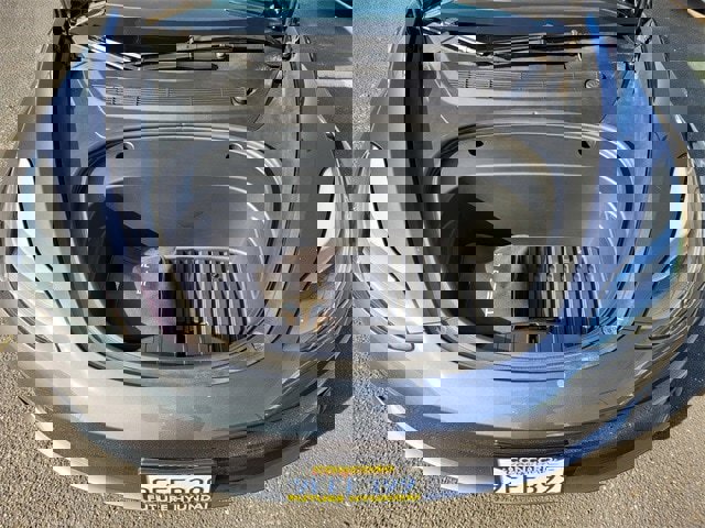 Used 2023 Tesla Model 3 Standard Range image 12