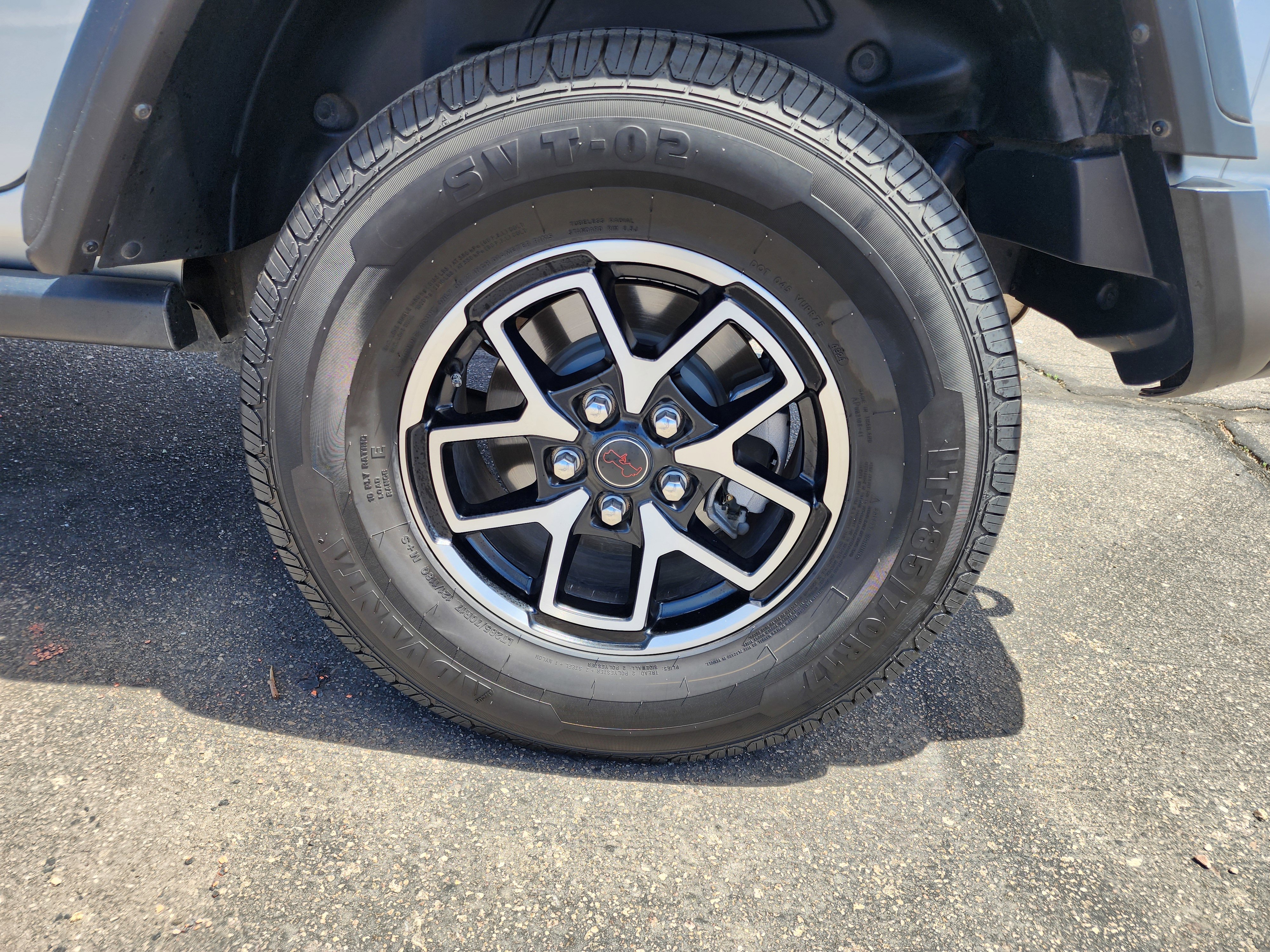 Used 2024 Jeep Wrangler Unlimited Rubicon image 9