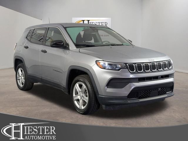 Used 2023 Jeep Compass Sport AWD/4WD image 1