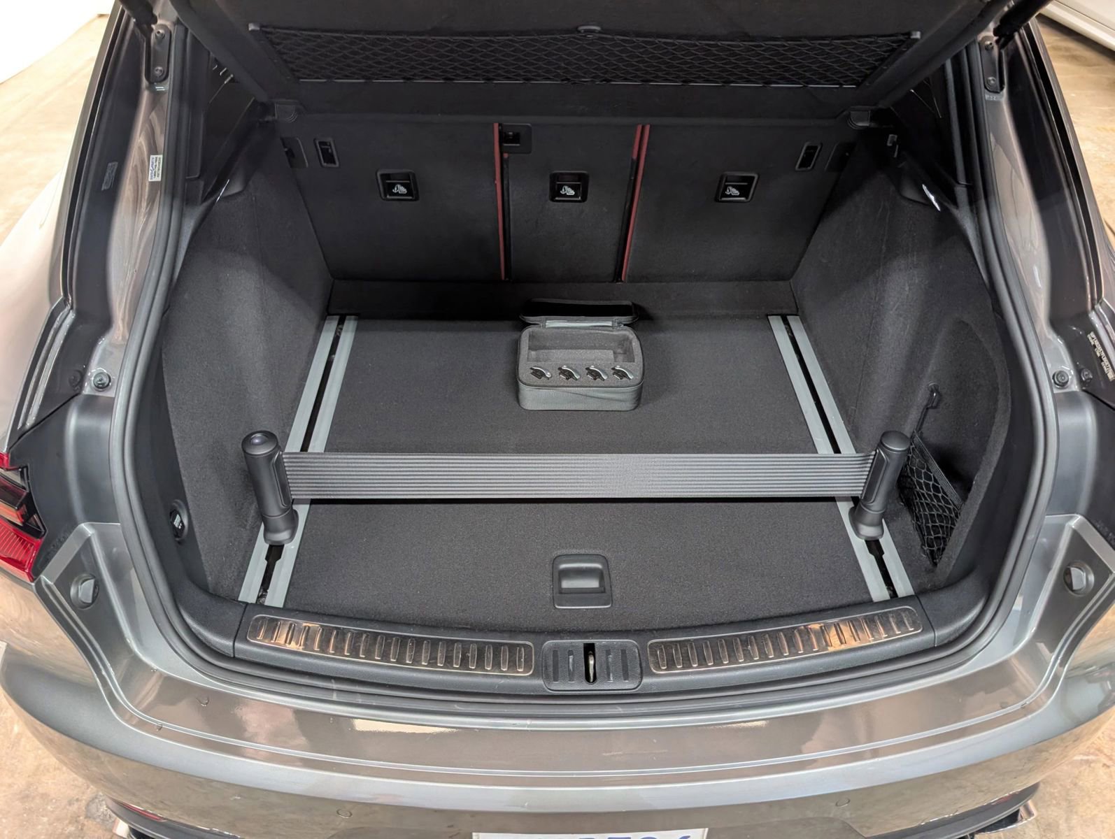 Used 2015 Porsche Macan S AWD/4WD image 29