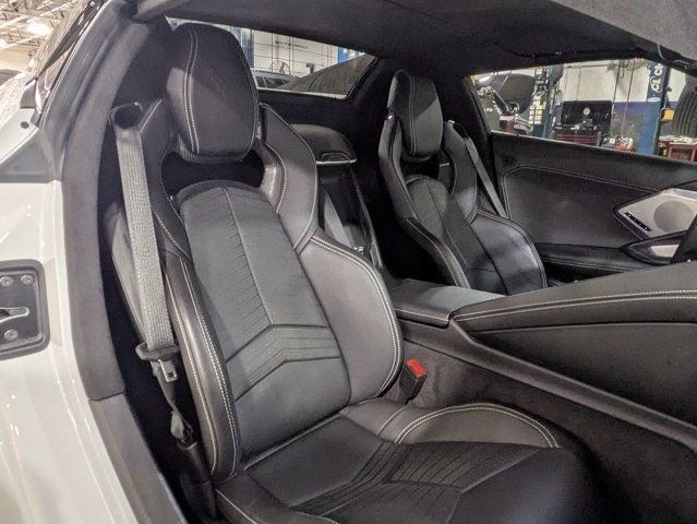Used 2024 Chevrolet Corvette Stingray Premium Conv RWD image 19