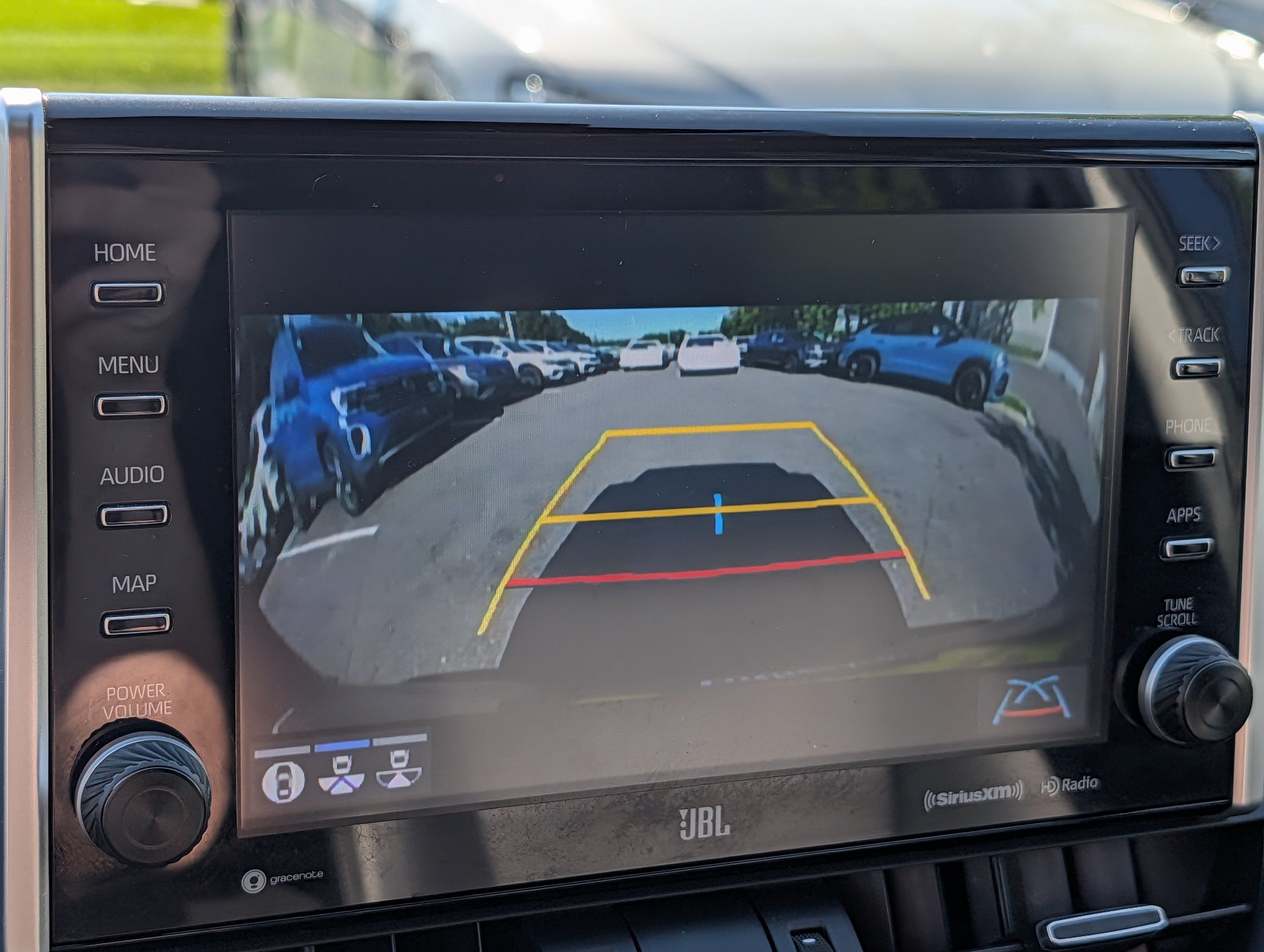 Used 2022 Toyota RAV4 Limited AWD/4WD image 28