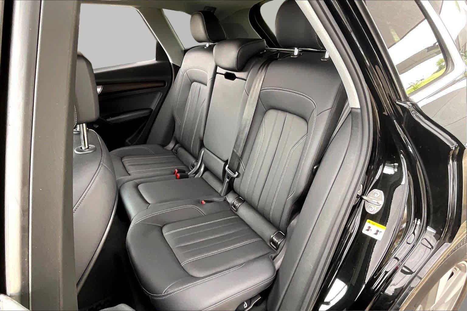 Used 2023 Audi Q5 2.0T Premium Plus w/ Premium Plus Package AWD/4WD image 20