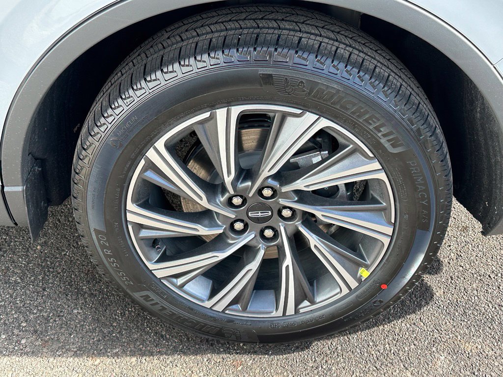 New 2027 Lincoln Aviator AWD image 5