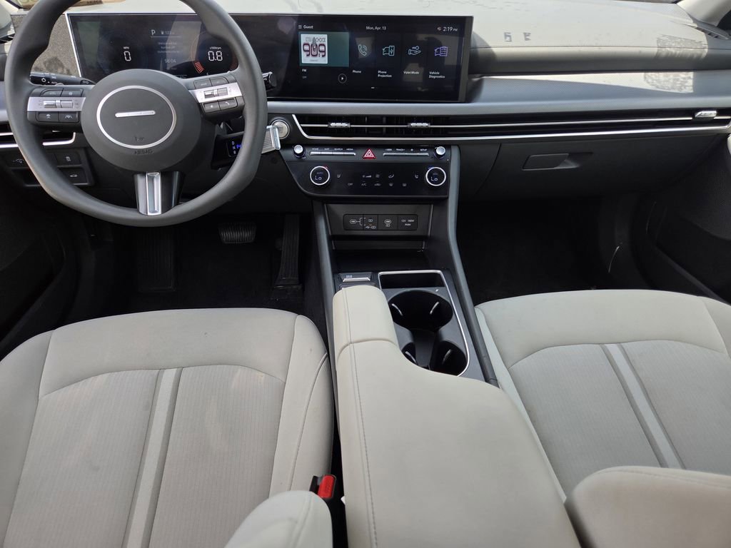 Used 2025 Hyundai Sonata SEL FWD image 8