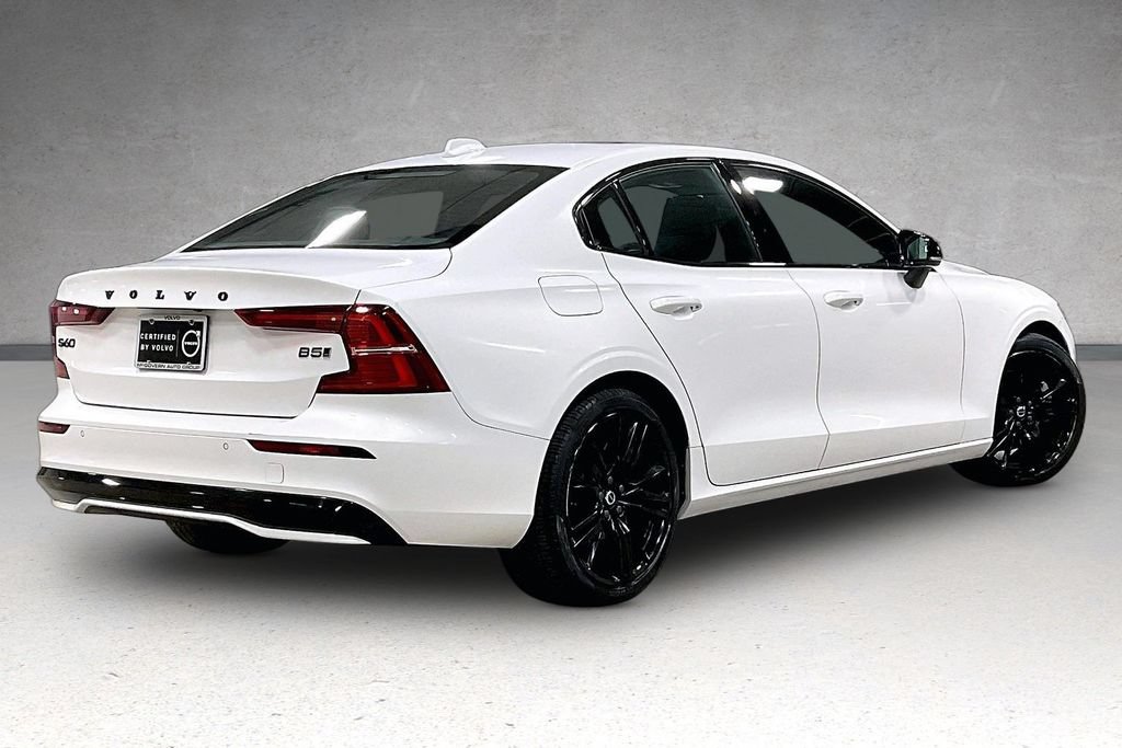 Used 2023 Volvo S60 B5 Plus w/ Climate Package AWD/4WD image 7
