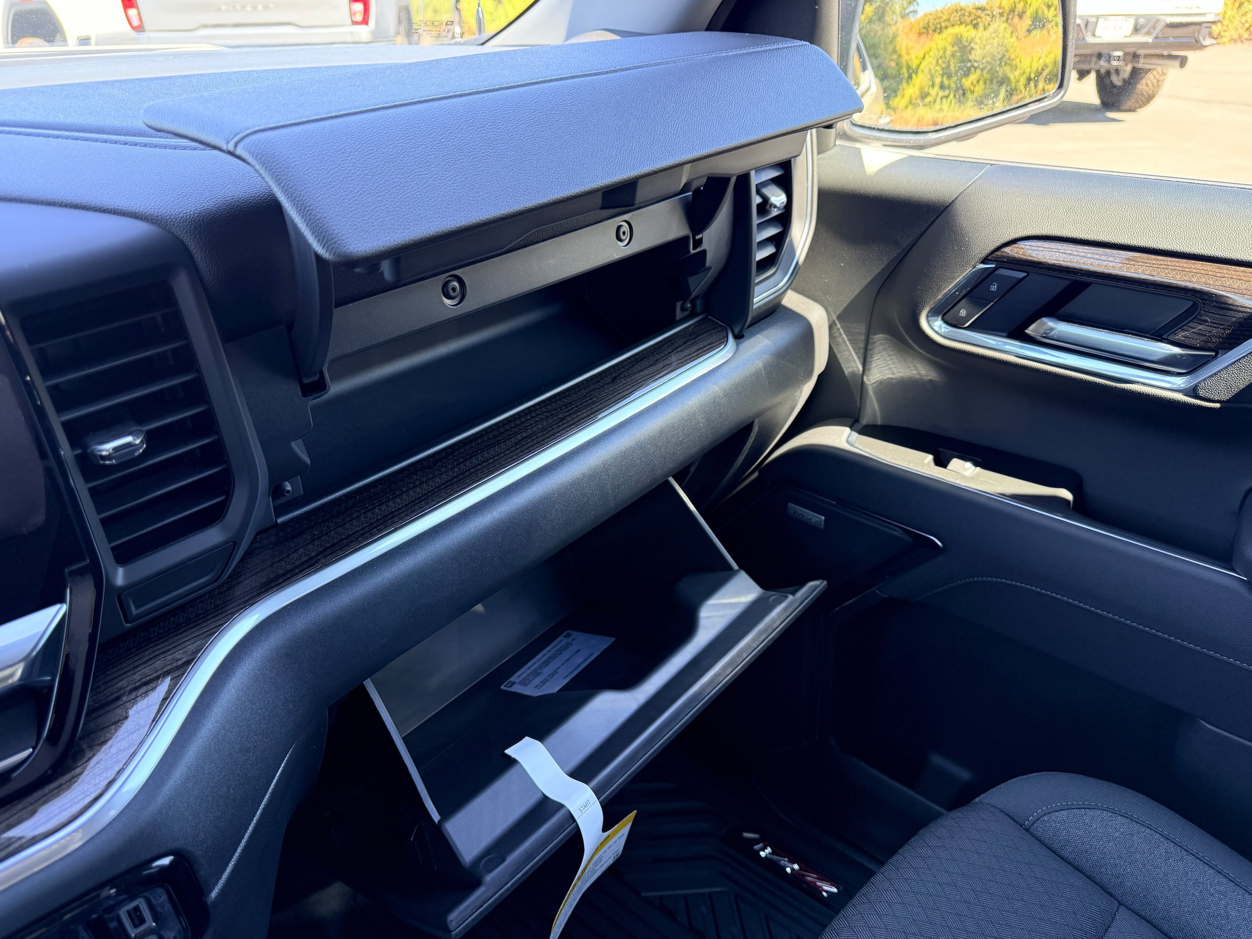 New 2026 Chevrolet Silverado 1500 RST w/ All Star Edition Plus AWD/4WD image 18