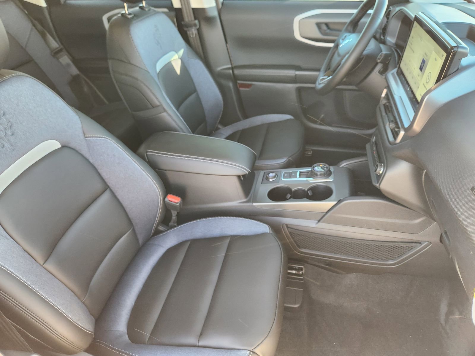 New 2025 Ford Bronco Sport Outer Banks image 14