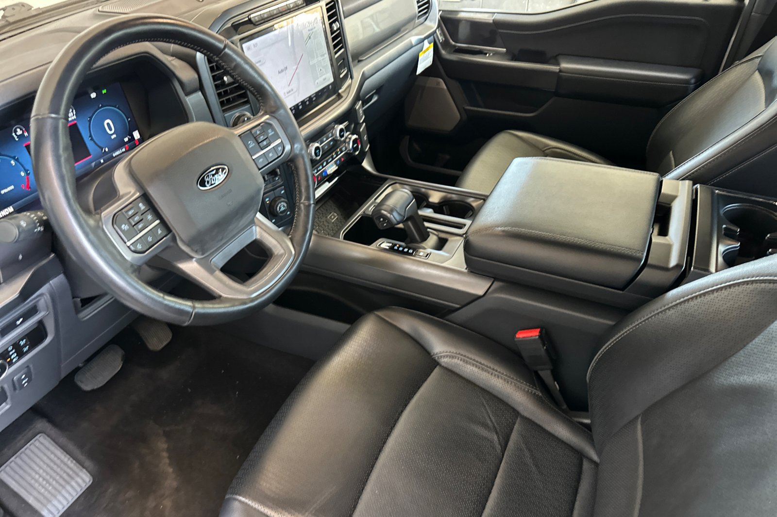 Used 2024 Ford F150 Lariat w/ FX4 Off-Road Package AWD/4WD image 10