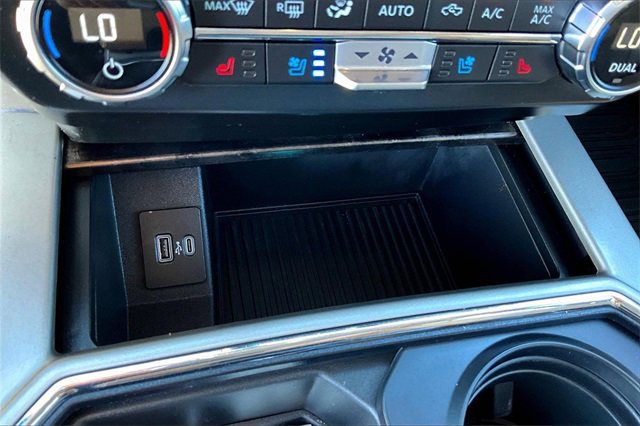 Used 2022 Ford F350 Lariat w/ Lariat Value Package image 24