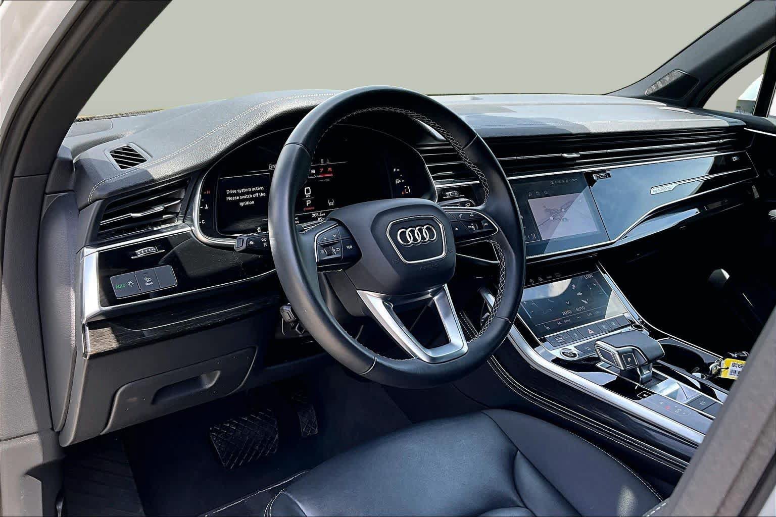 Used 2025 Audi Q7 3.0T Premium Plus AWD/4WD image 18