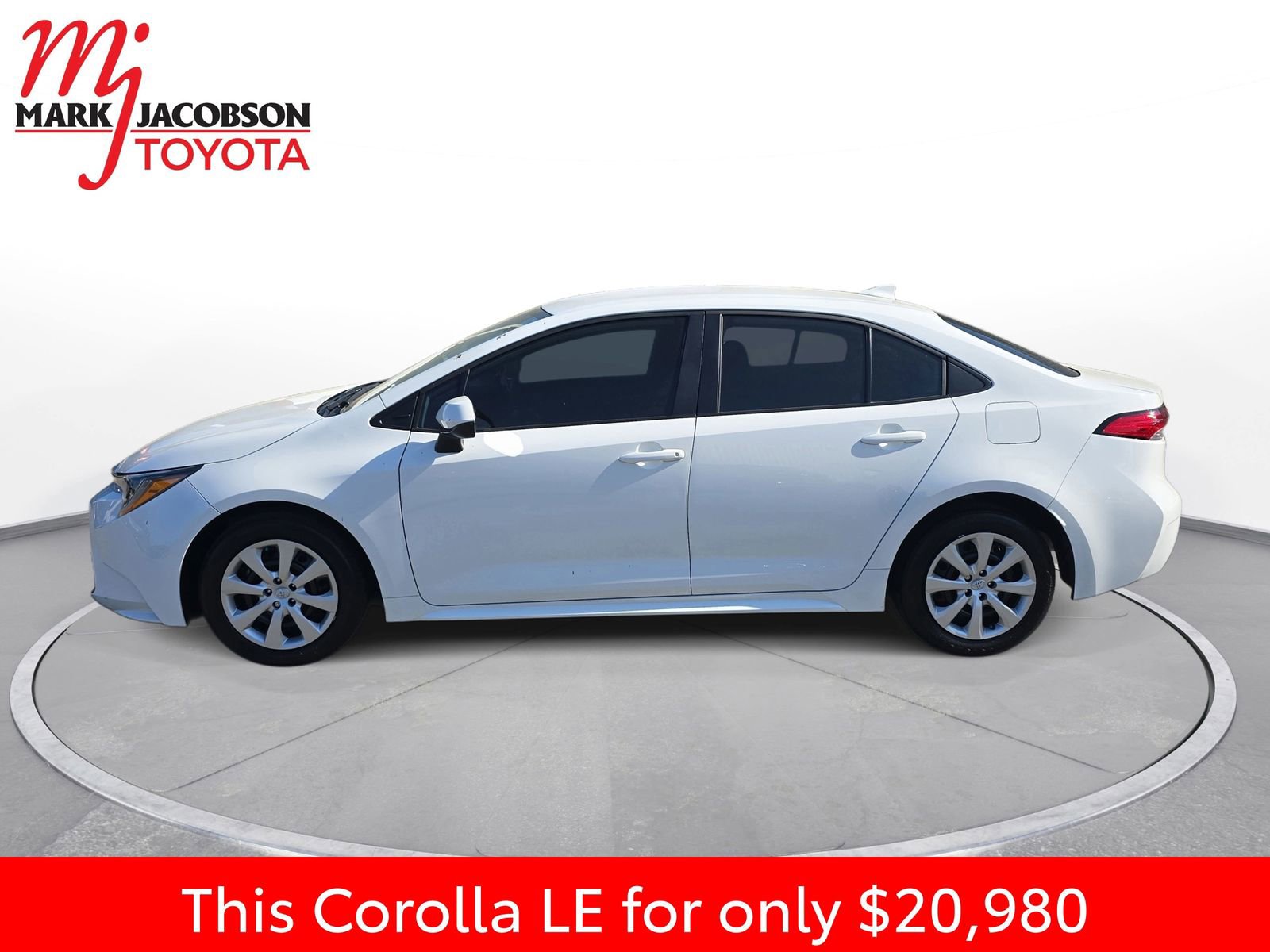 Used 2024 Toyota Corolla LE image 14