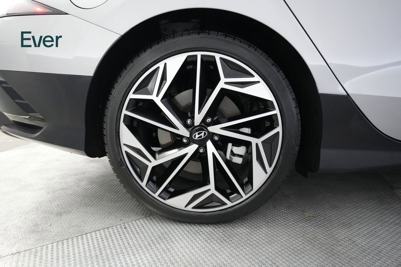 Used 2024 Hyundai Ioniq 6 Limited RWD image 22
