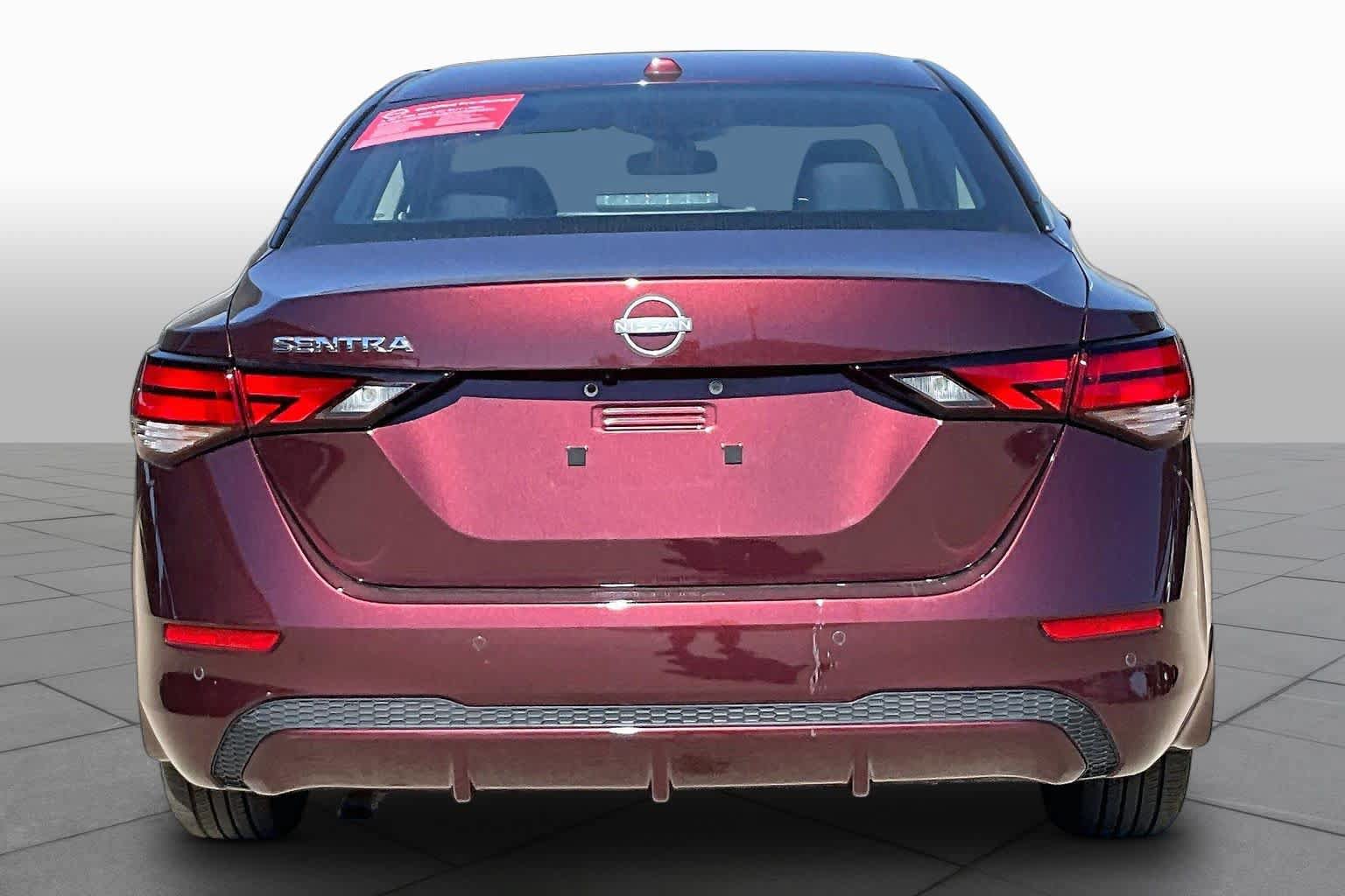 Used 2025 Nissan Sentra SV w/ All-Weather Package FWD image 4