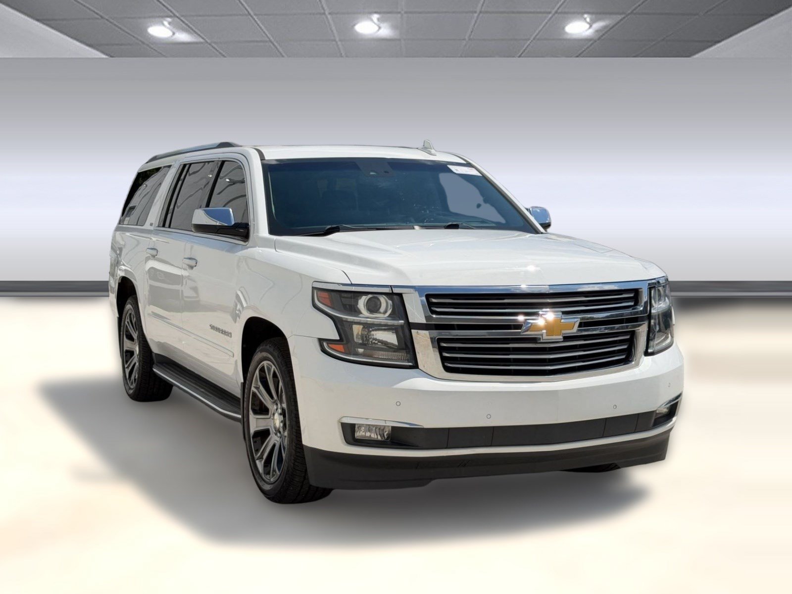 Used 2016 Chevrolet Suburban LTZ RWD image 7