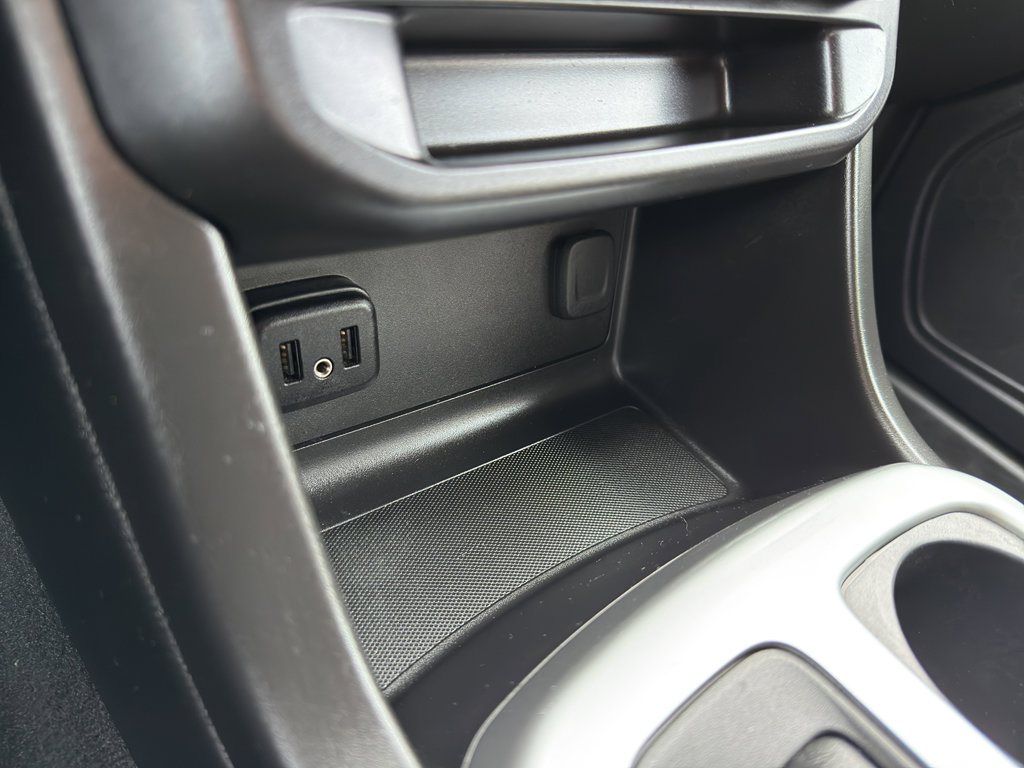 Used 2022 Chevrolet Colorado LT w/ LT Convenience Package image 21