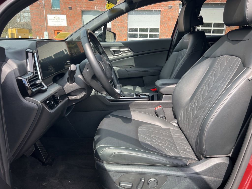Used 2025 Kia Sportage X-Line AWD/4WD image 13