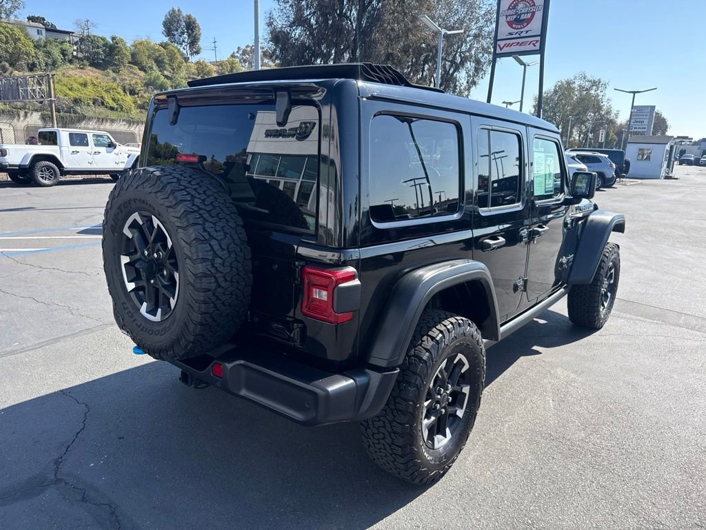 Certified 2025 Jeep Wrangler Unlimited Rubicon 4xe w/ Safety Group AWD/4WD image 9