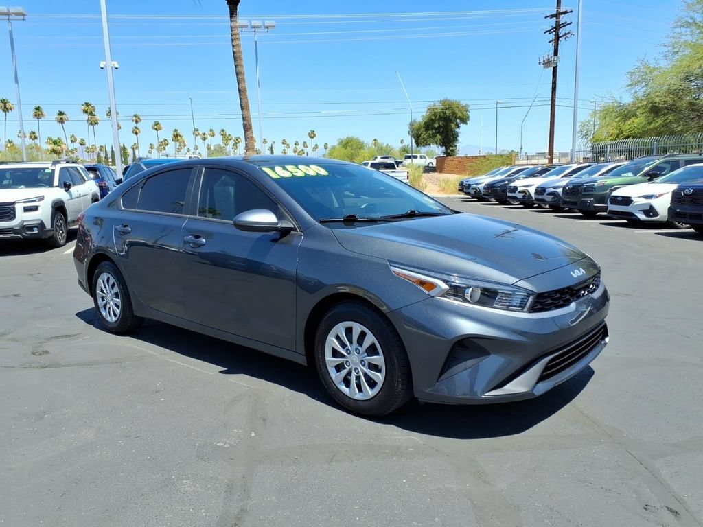 Used 2024 Kia Forte LX FWD image 31