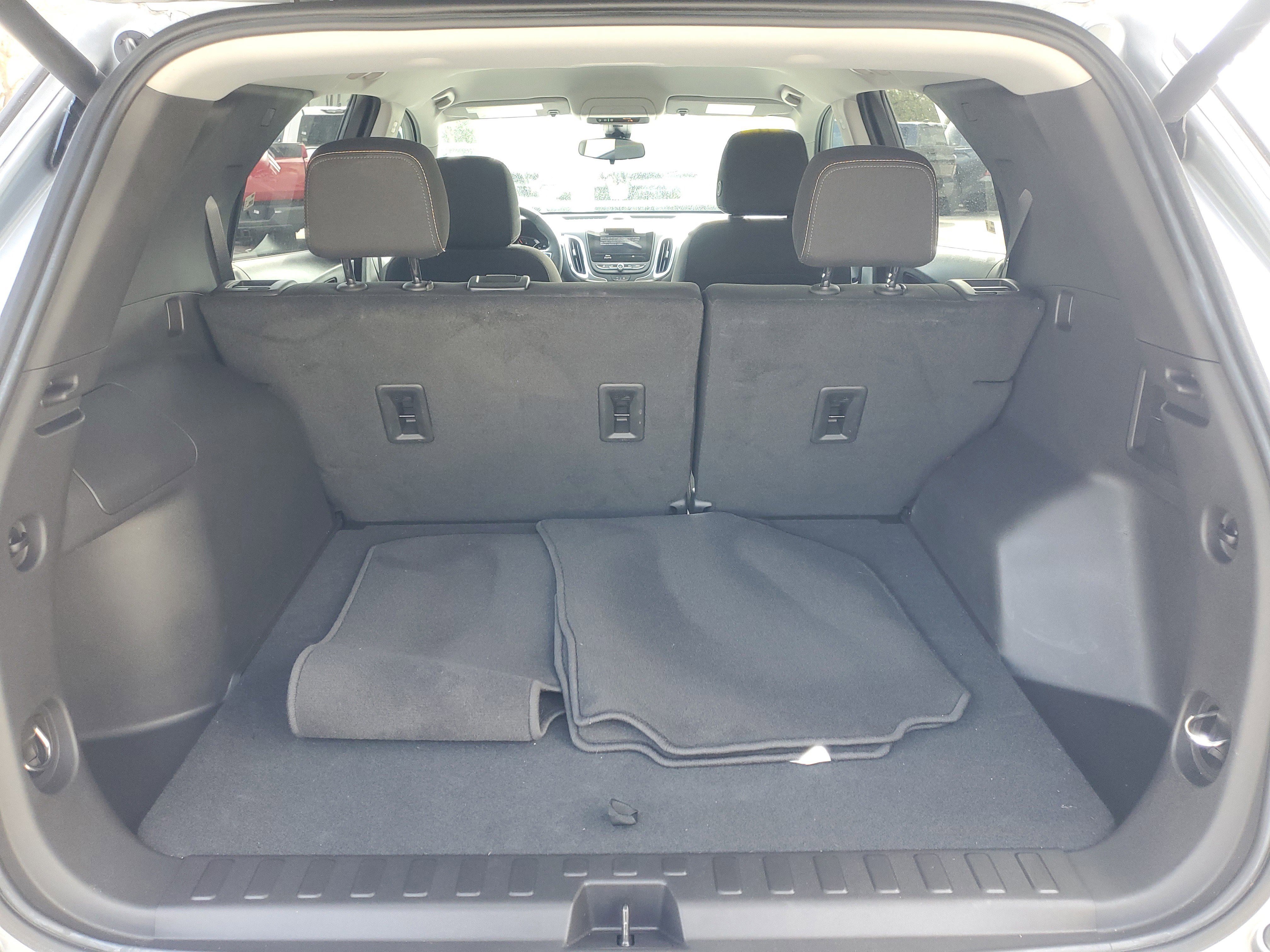 Used 2024 Chevrolet Equinox LT image 9