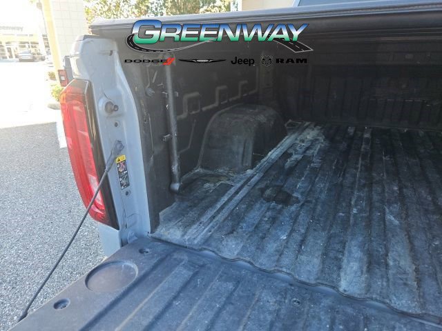 Used 2024 GMC Sierra 1500 AT4 w/ Technology Package AWD/4WD image 22