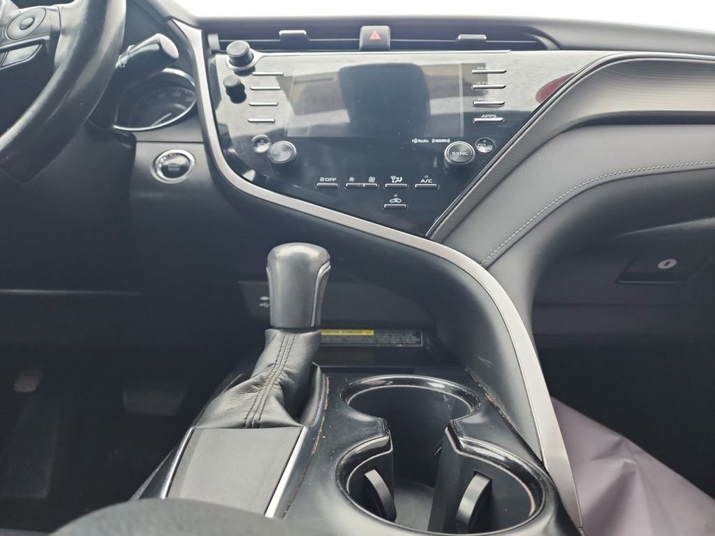Certified 2019 Toyota Camry SE image 11