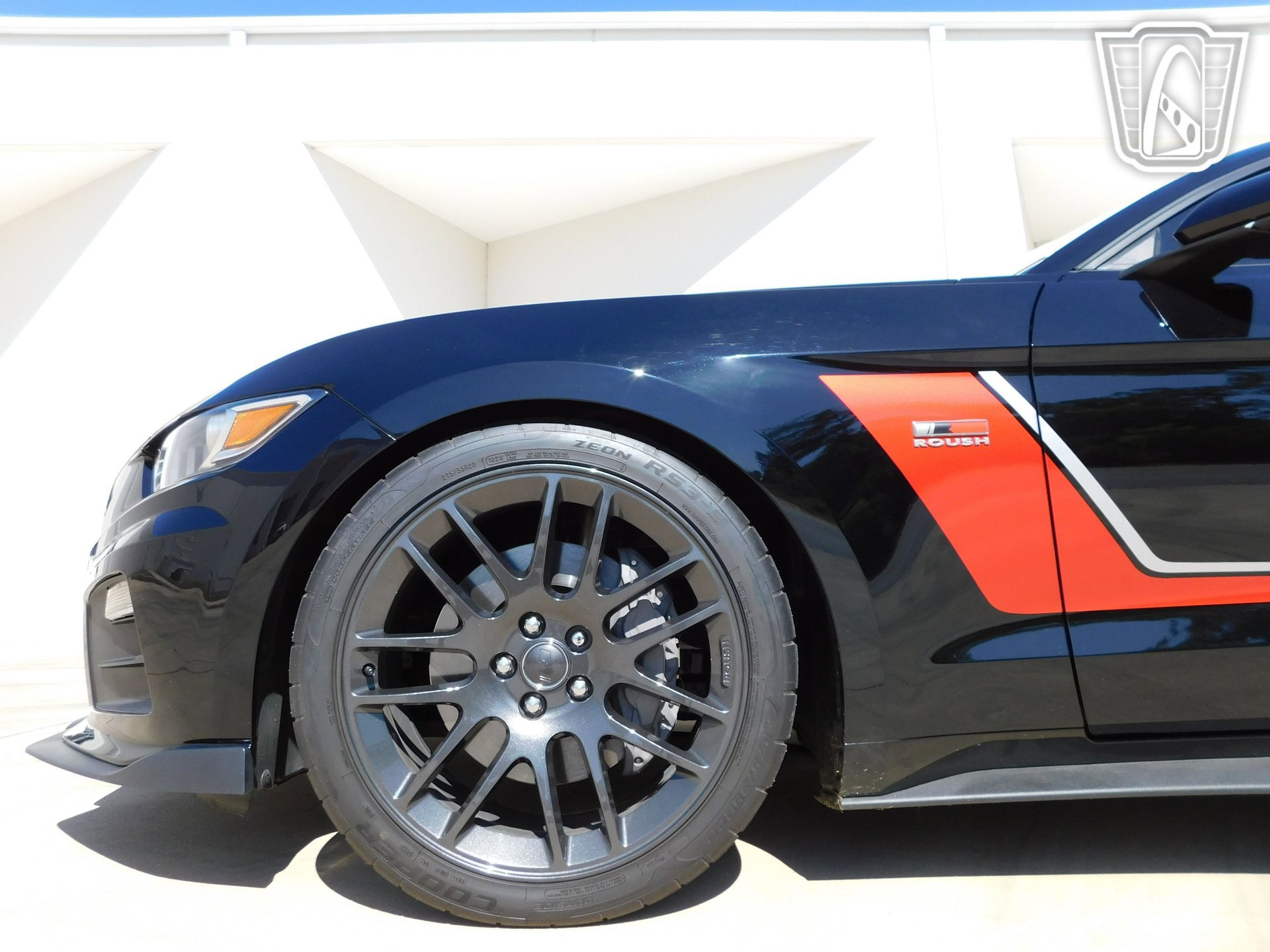 Used 2017 Ford Mustang GT Premium image 9