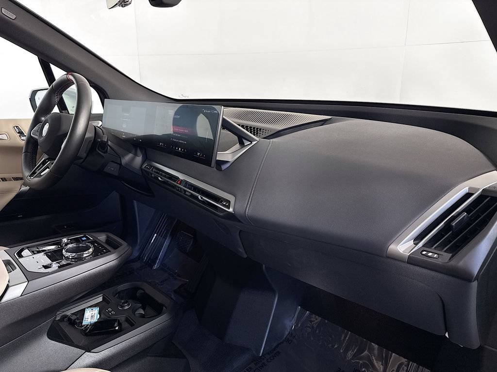 Used 2025 BMW iX M60 AWD/4WD image 31