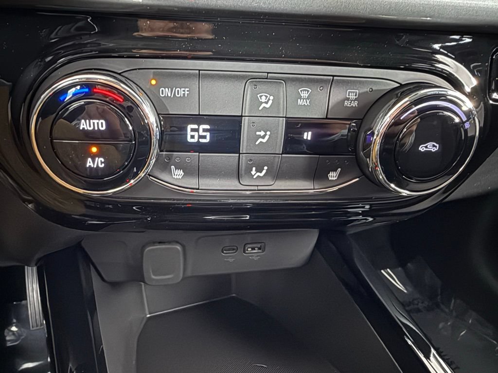 New 2026 Chevrolet Trax LT w/ Driver Confidence Package FWD image 26