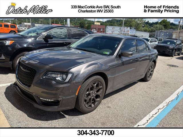 Certified 2022 Chrysler 300 Touring L w/ Popular Equipment Group