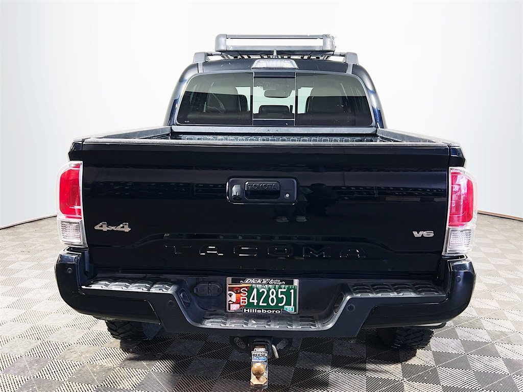 Certified 2018 Toyota Tacoma Limited image 7