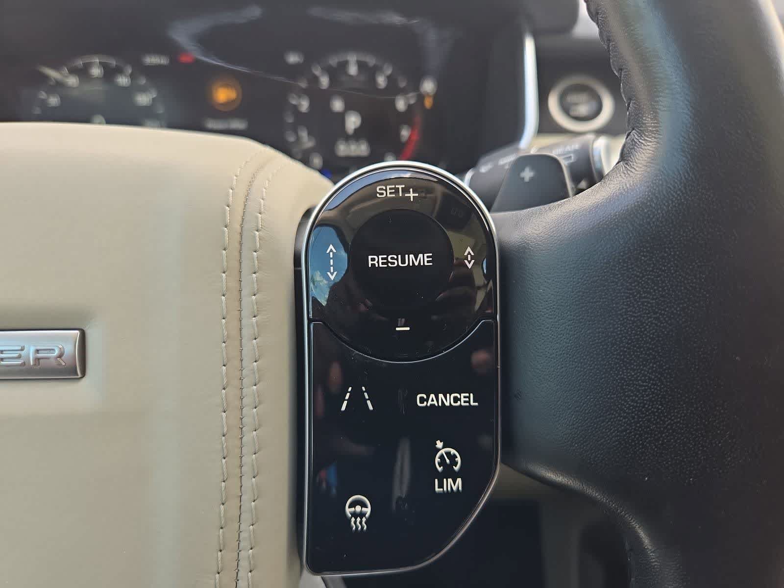 Used 2019 Land Rover Range Rover Supercharged AWD/4WD image 24