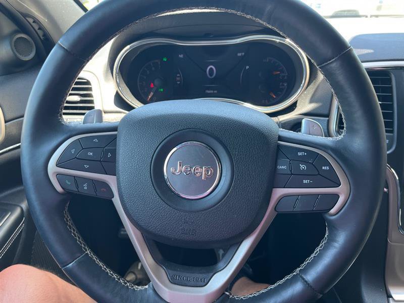 Used 2017 Jeep Grand Cherokee Limited AWD/4WD image 19